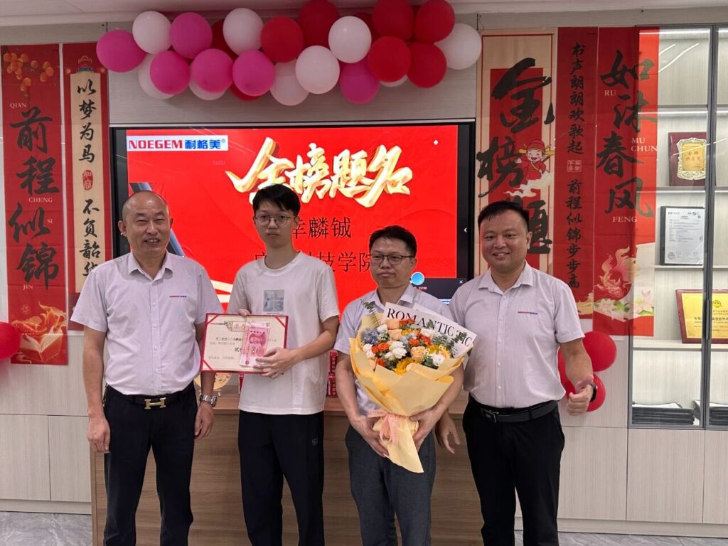 d91351ab9fa6335805d8772e6485a4d1